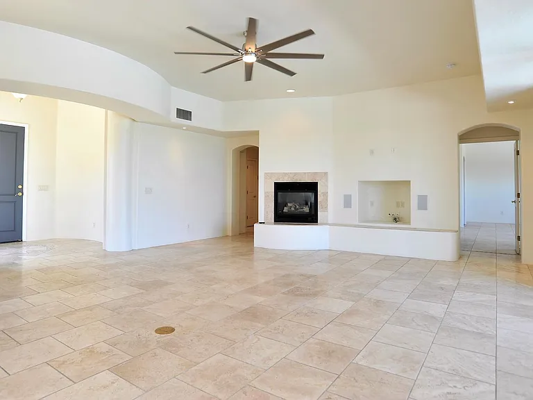 12866 N High Hawk Dr — Photo 35