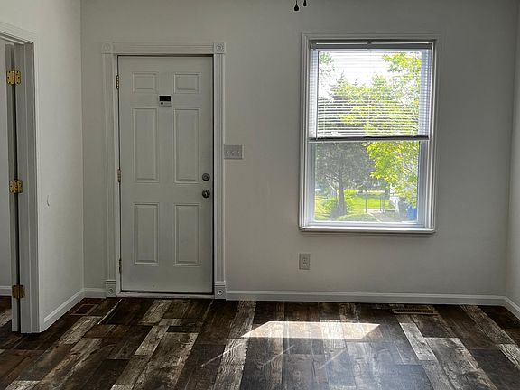 2nd image of 3711 Bobring Ave