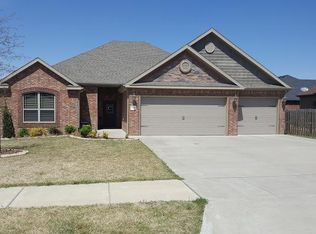 4202 SW Beech Ln, Bentonville, AR 72712