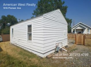 1916 Pioneer Ave, Cody, WY 82414