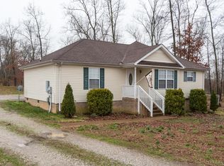 162 Switchboard Rd, Portland, TN 37148