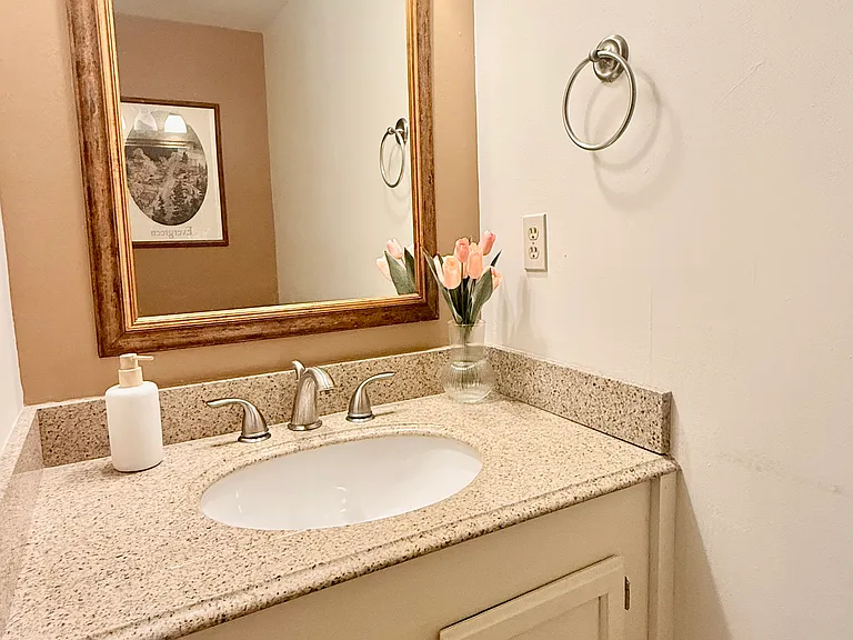 5714 W Atlantic Pl — Photo 25