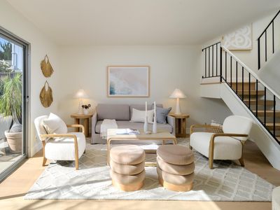 363 Cannon Green Dr APT F, Goleta, CA, 93117