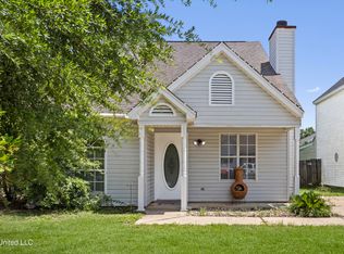 2383 Trafalgar Dr, Biloxi, MS 39531