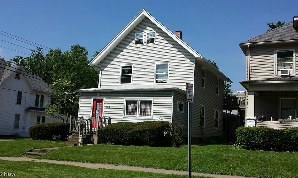 1st image of 402 Spink St