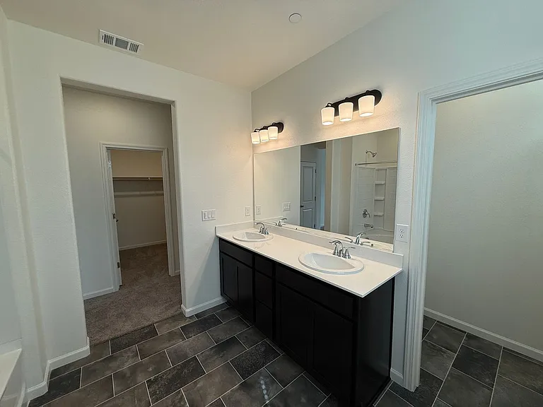 6308 Sun Haven St — Photo 33