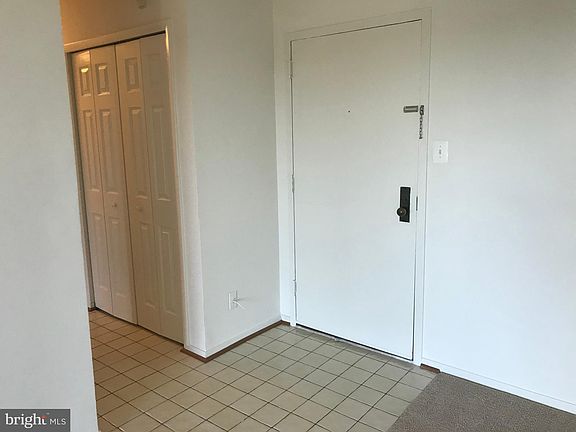 2nd image of 2300 Pimmit Dr APT 806W