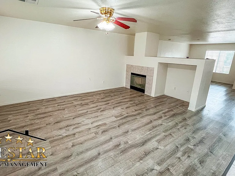 5514 Sierra Caves Ave — Photo 8