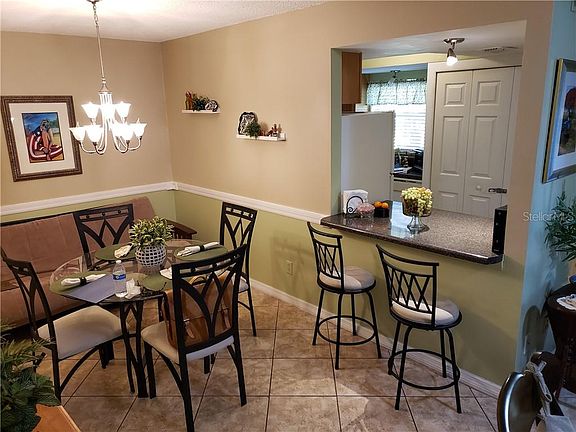 5th image of 4415 Hector Ct APT 5