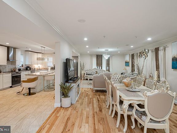 3rd image of 1710 Bargers Rd