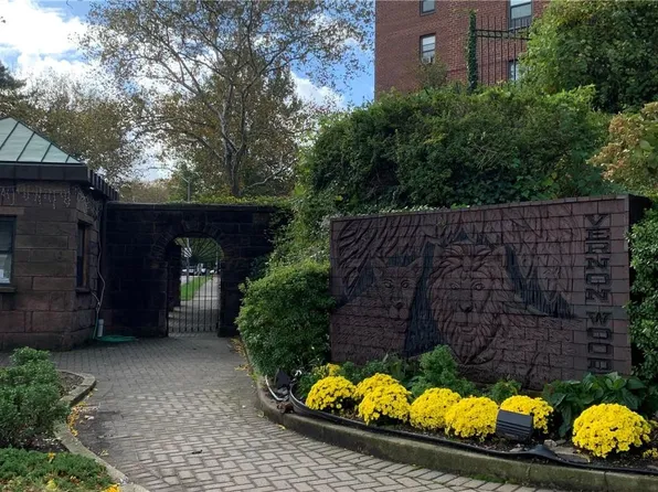 104 Pearsall Drive #2B, Mount Vernon, NY 10552