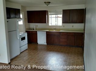 702 S 72nd Ave APT B, Yakima, WA