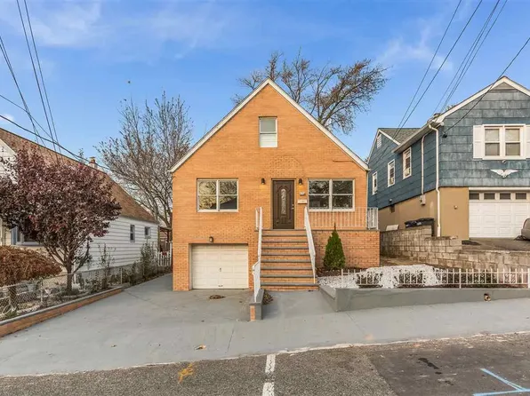 1604 82nd St, North Bergen, NJ 07047