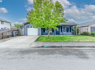914 Bennett Ln, Eugene, OR 97404