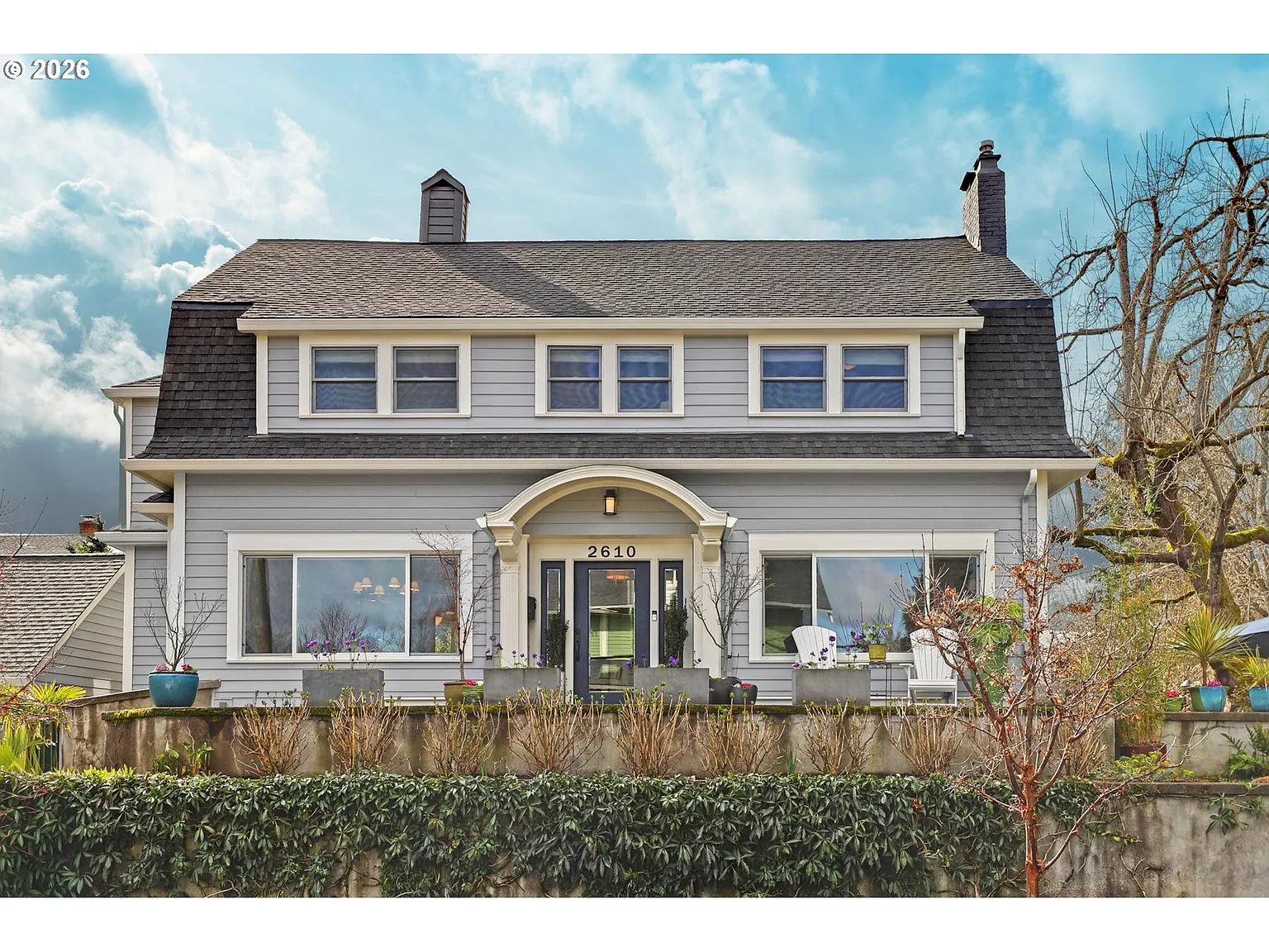 2610 NE Brazee St photo 1