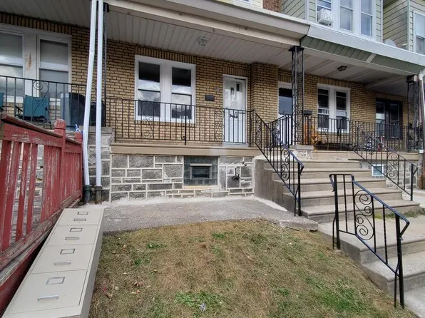 959 Carver St, Philadelphia, PA 19124
