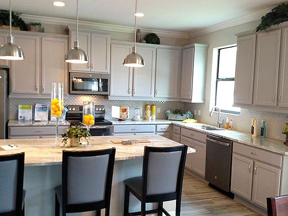 Juniper 3 Car Garage - Kitchen