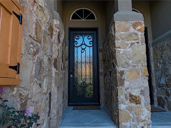 2nd image of 2615 Villa Di Lago Dr #3