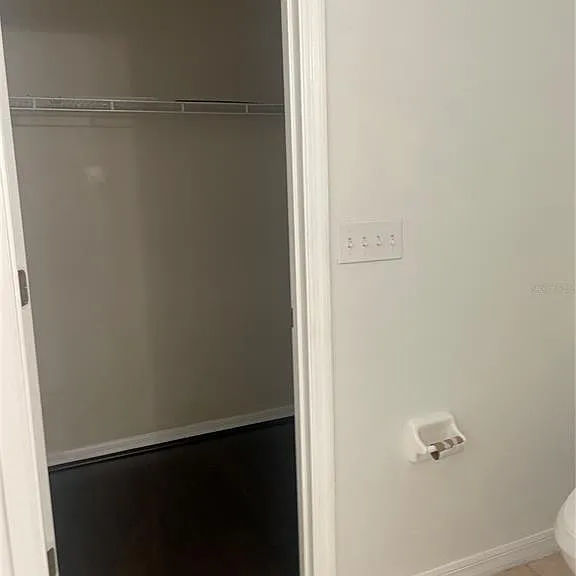 5418 Frederick Lake Dr — Photo 13