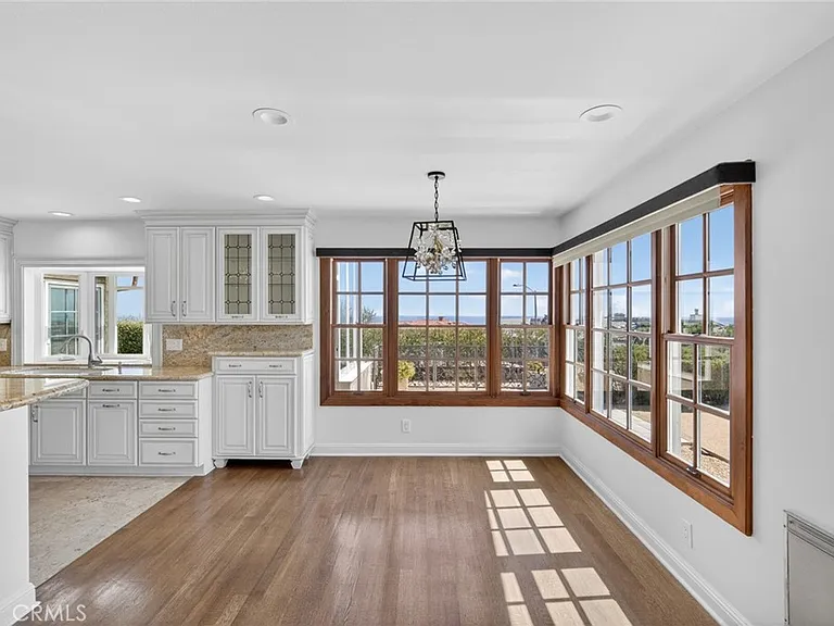 32201 Sea Island Dr — Photo 32
