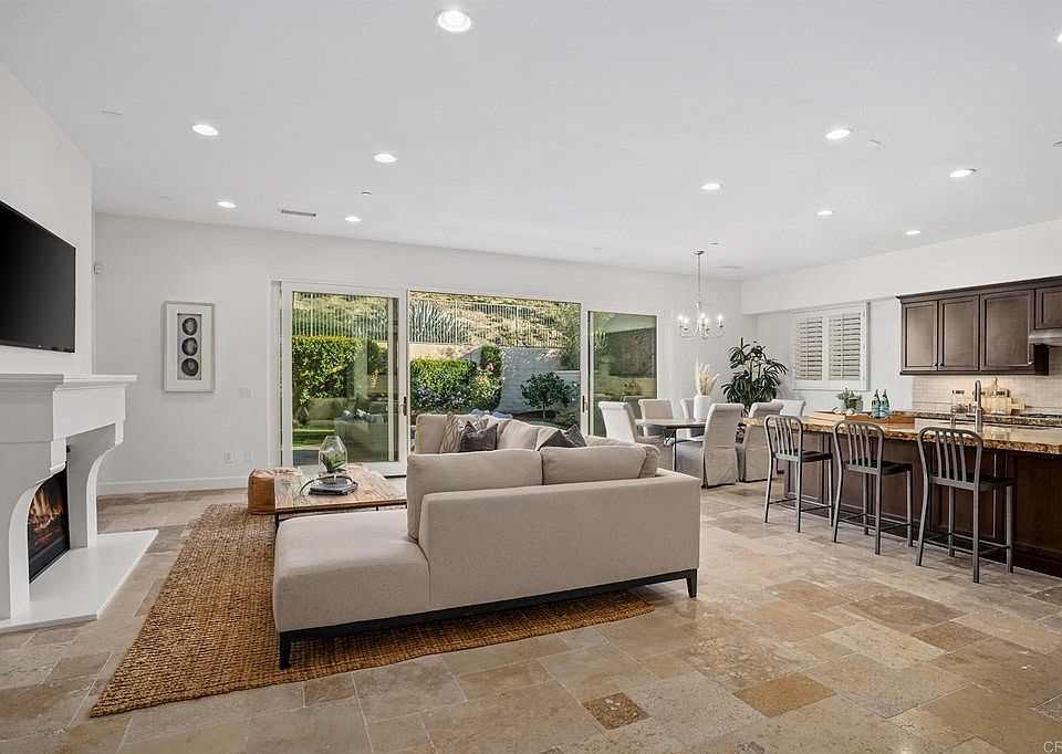 2nd image of 8182 Lazy River Rd