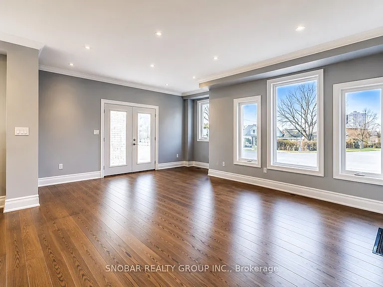 1 Aura Lea Blvd — Photo 6