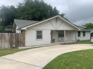 23 Oak Ln, Brackettville, TX 78832