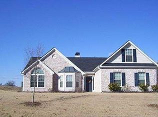 141 Oakwood Dr, Eatonton, GA 31024