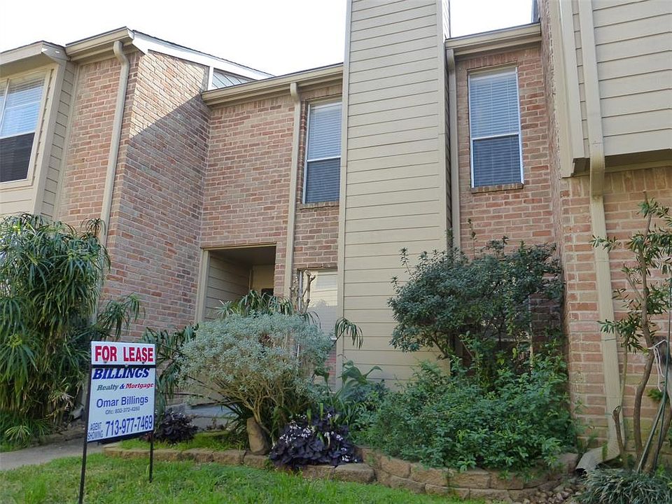 1st image of 925 Memorial Village Dr #25