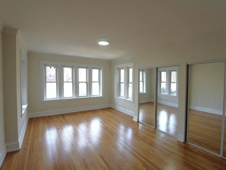 6307 N Mozart St #2