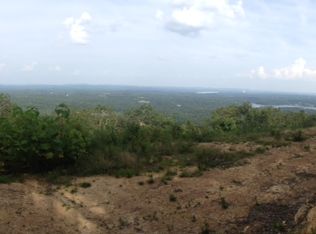 890 Laurbrow Road, Soddy Daisy, TN 37379