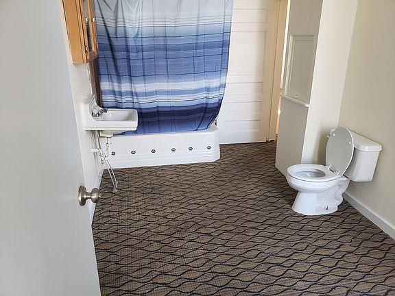 5th image of 1023 Isadore St APT A
