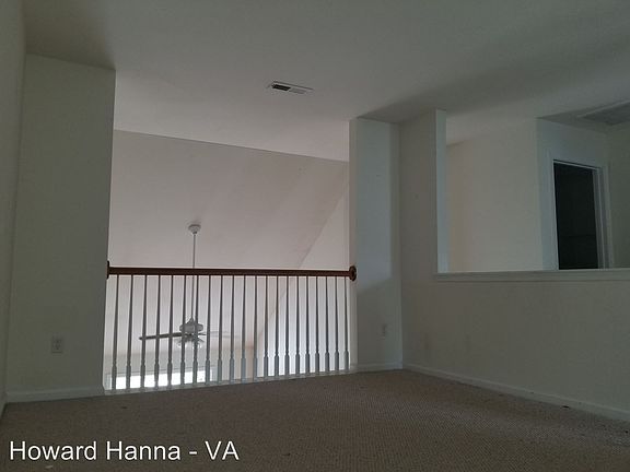 2nd image of 928 Lambourne Ln