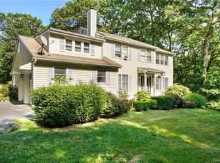 69 Lockwood Rd, South Salem, NY 10590