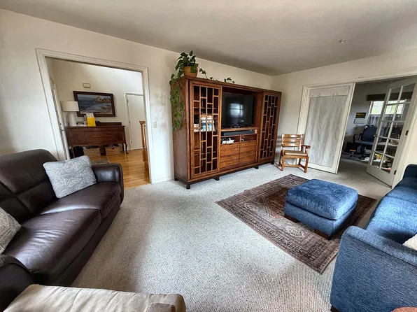 1153 Buena St, Seaside, CA 93955