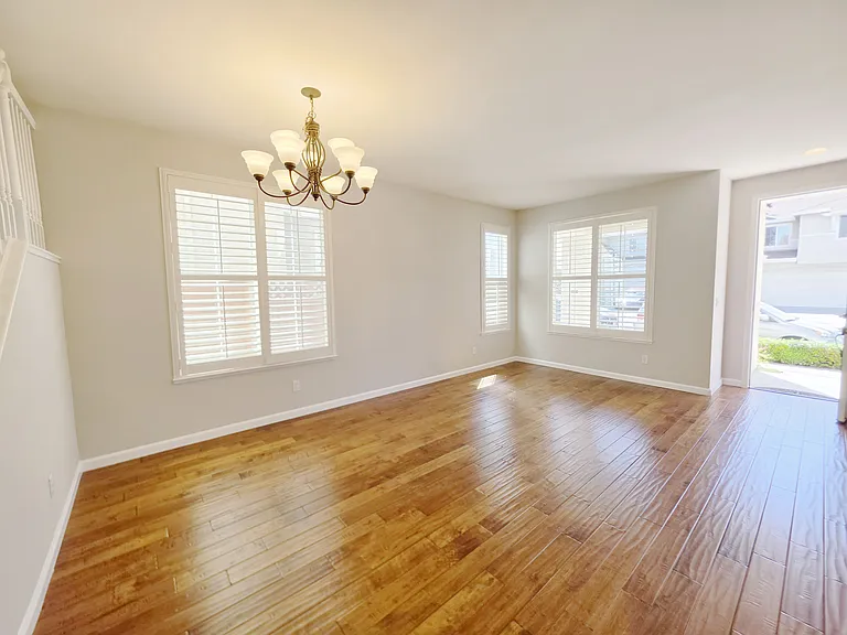 2075 Purcell Pl — Photo 2