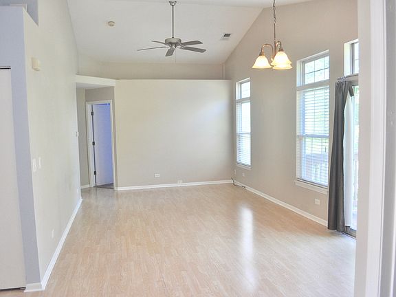 2nd image of 132 Cathy Ln Unit 132