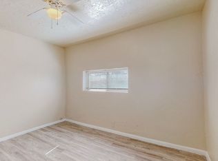 1119 Edith Blvd NE #1/2, Albuquerque, NM 87102