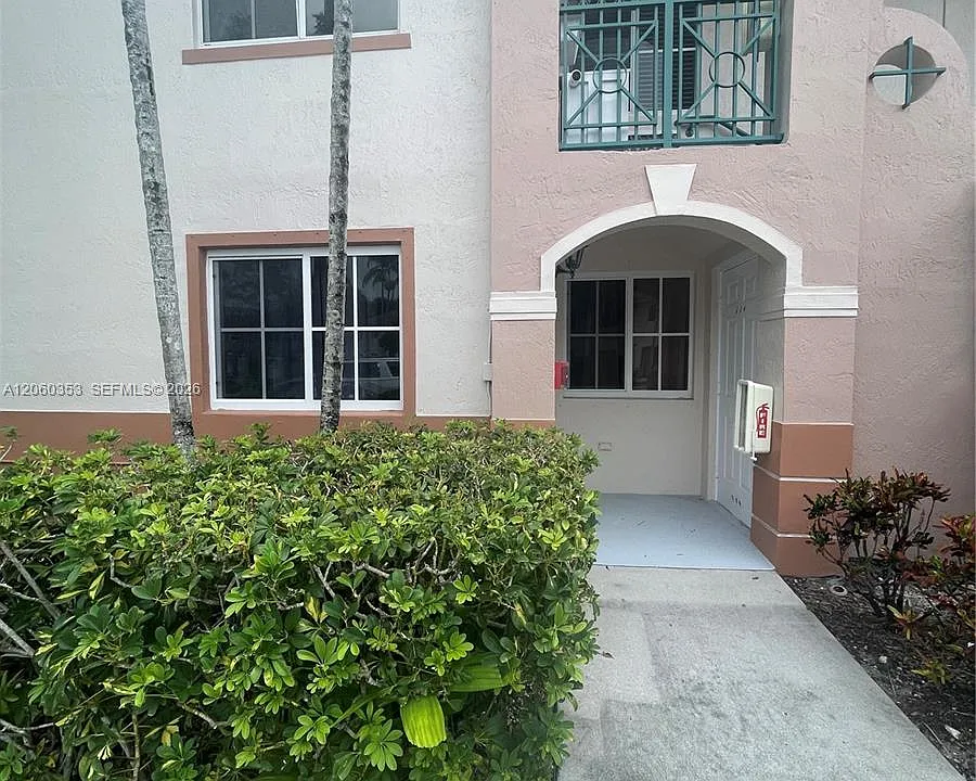 2151 NW 77th Way #102