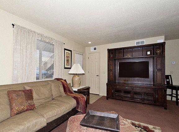 2nd image of 15 Private Grv APT 202