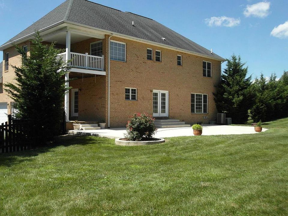 11201 Shalom Ln, Hagerstown, MD 21742 Zillow