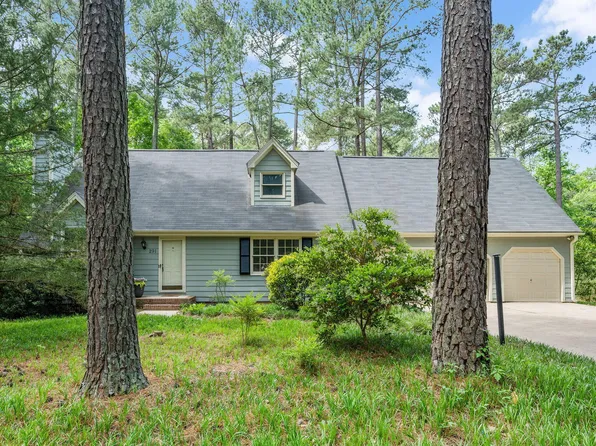 291 High Meadow Dr, Cary, NC 27511