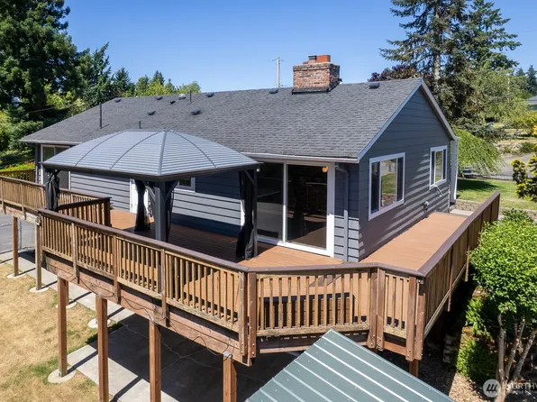 10414 43rd Street Ct E, Edgewood, WA 98372