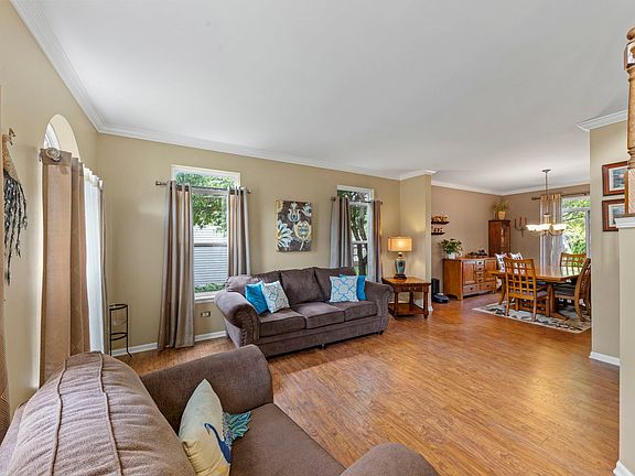 5th image of 3015 Twin Falls Dr
