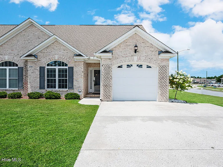 2400 Dovedale Ct #B — Photo 1