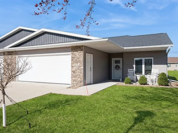 836 Dorchester Pl NE, Cedar Rapids, IA 52402