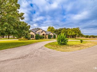 215 E Main St, Sonora, TX 76950
