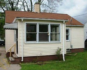 4th image of 20072 Westphalia St