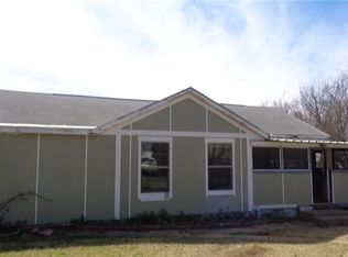 1316 Pearl St, Graham, TX 76450