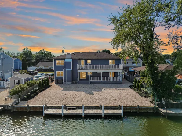 19 Acapulco Drive, Brick, NJ 08723
